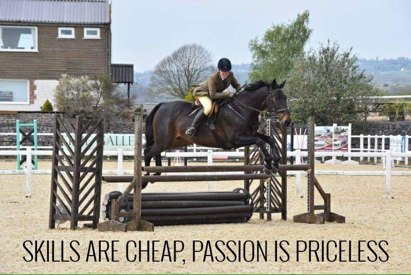 26815317_701994139999286_8318669373836137452_n